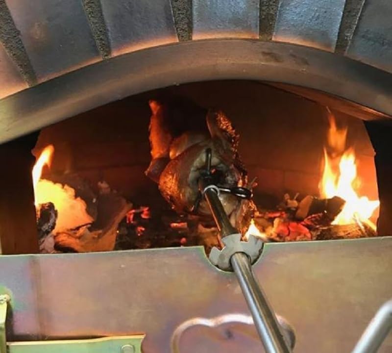 2026 AzJardin- HORNO DE LEÑA MORUNO 100cm- Horno de exterior o interior ideal para asados y pizzas. Puerta hierro zincado. Termómetro instalado en puerta. Fabricado en ladrillo refractario y mortero.