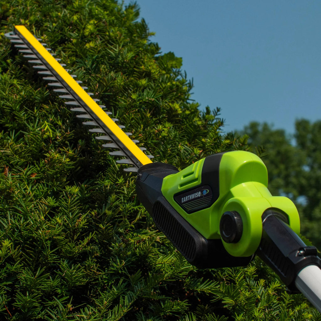 2026 NewEarthwise LPHT12022 20" Cordless Electric 20 Volt Pole Hedge Trimmer (2Ah Battery and Charger Include)