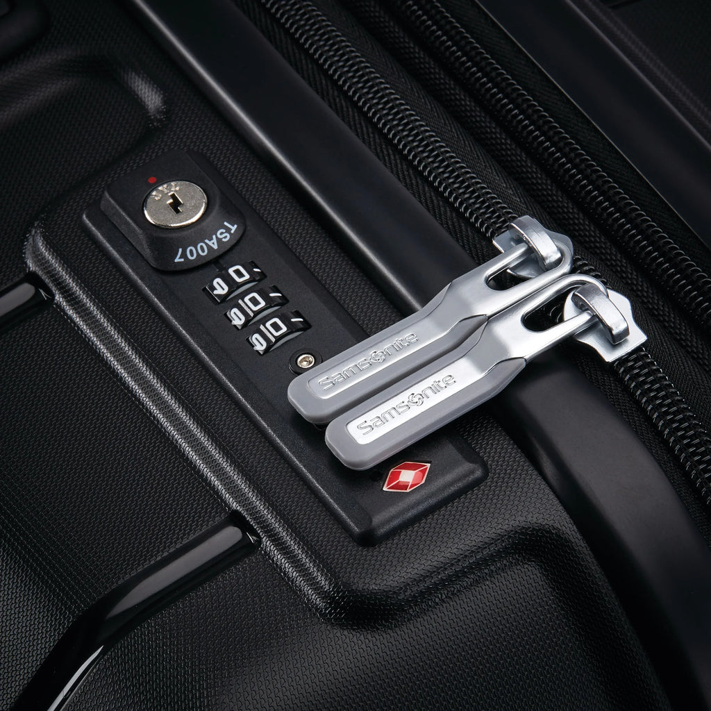2026 NewSamsonite Freeform 21" Hardside Spinner