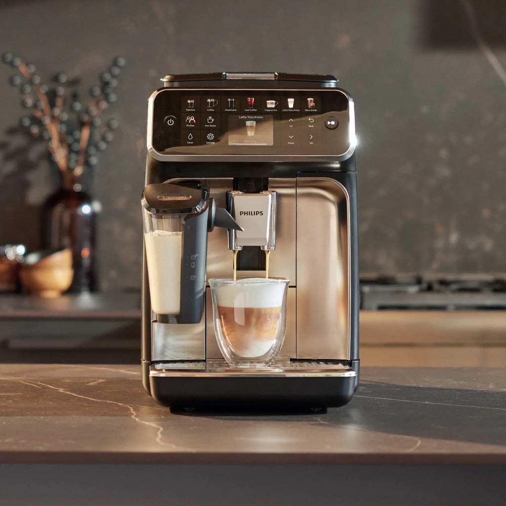 2026 NewPHILIPS Series 4400 Fully Automatic LatteGo Espresso Machine, SilentBrew Technology, Quick Start. Aromatic Coffee from Freshly Ground Beans, 12 Hot and Iced Drinks, Black Chrome (EP4447/90)