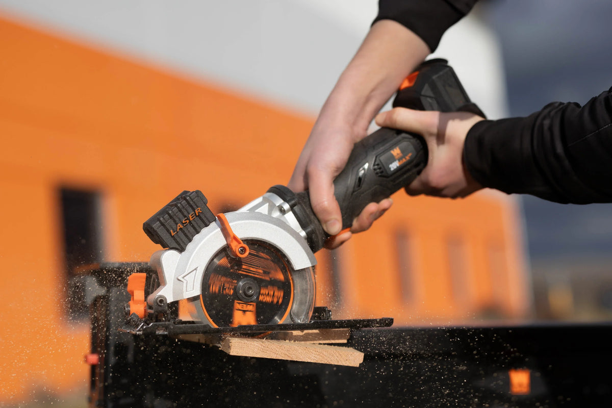 2026 NewWEN 20V Max 4-1/2-Inch Cordless Mini Circular Saw with 2.0Ah Battery and Charger