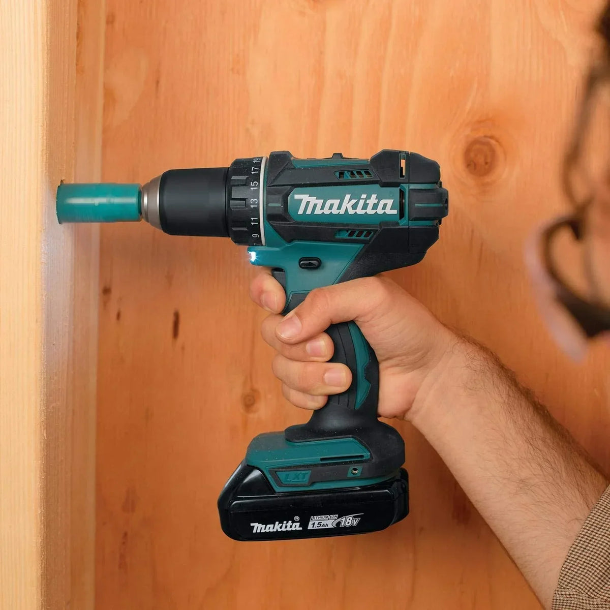 2026 NewMakita 18V Lithium-Ion Cordless Power Tool Set, 1.5Ah, 2 Pack