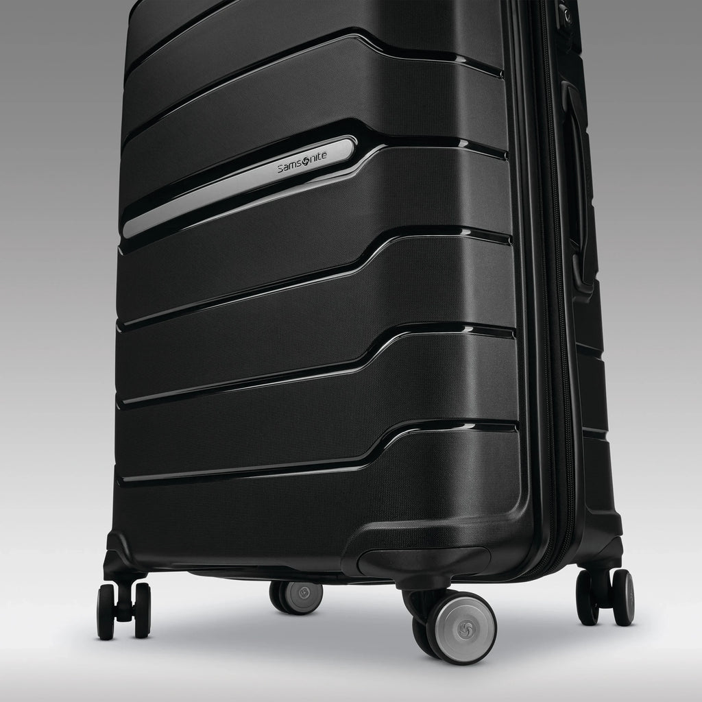 2026 NewSamsonite Freeform 21" Hardside Spinner