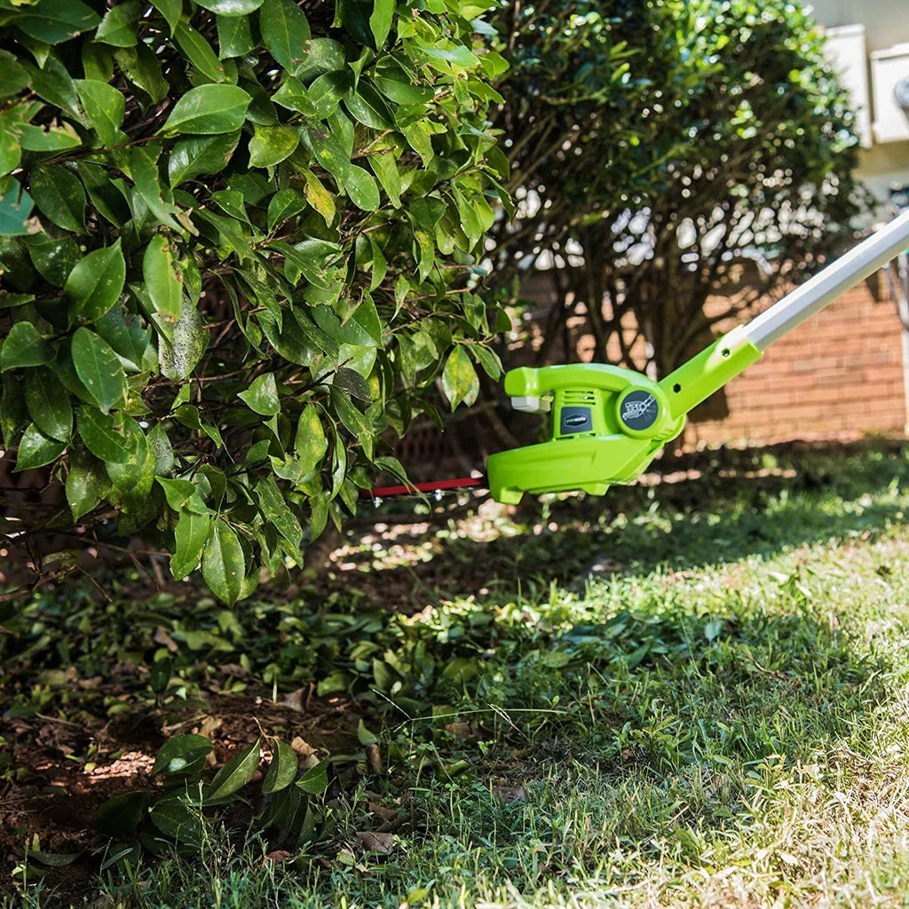 2026 NewGreenworks 40V 20" Battery Powered Pole Saw with Hedge Trimmer Attachment + 2.0 Ah Battery and Charger