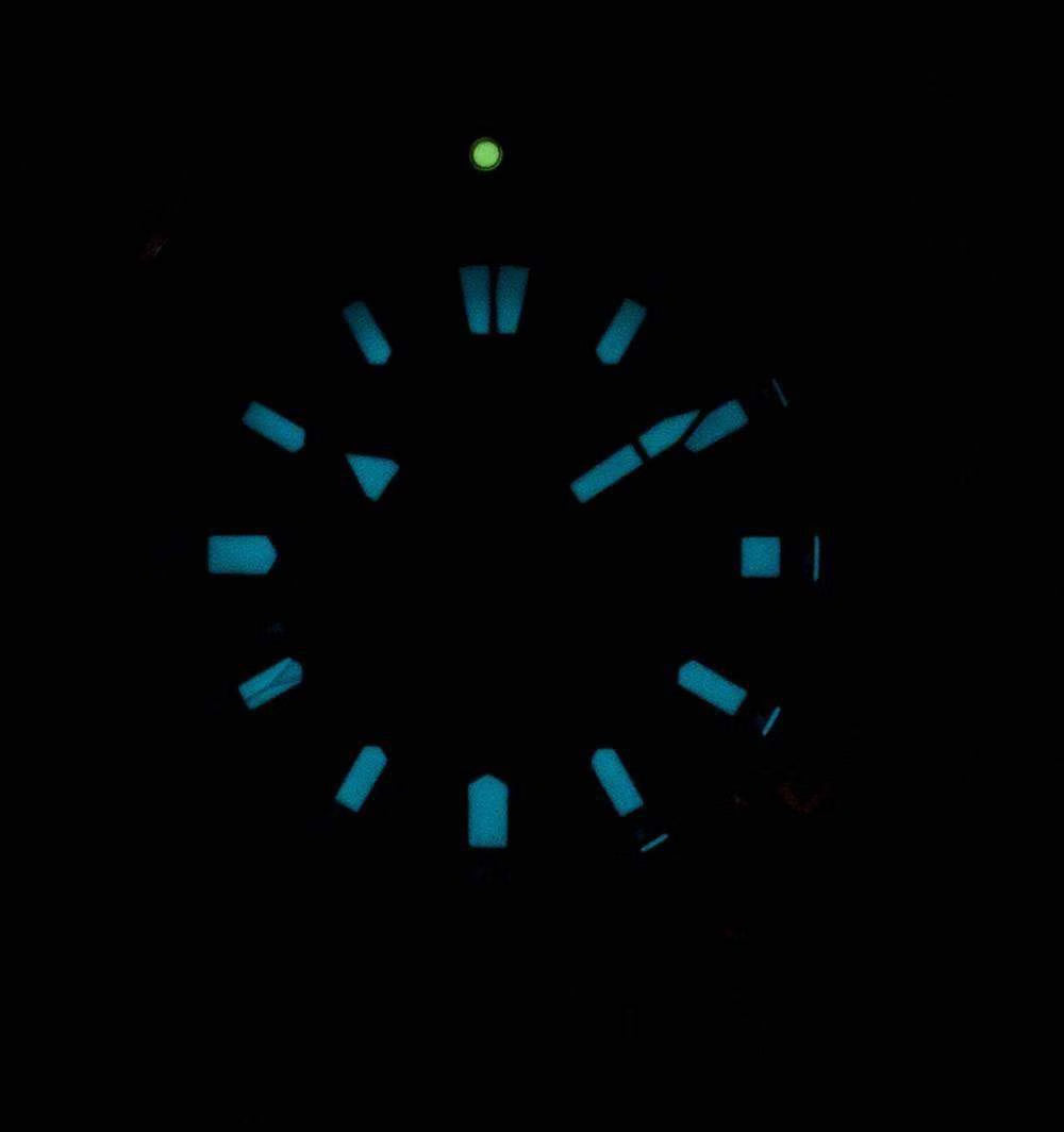2026 Citizen Reloj Analógico para Hombres de Eco-Drive con Correa en Acero Inoxidable