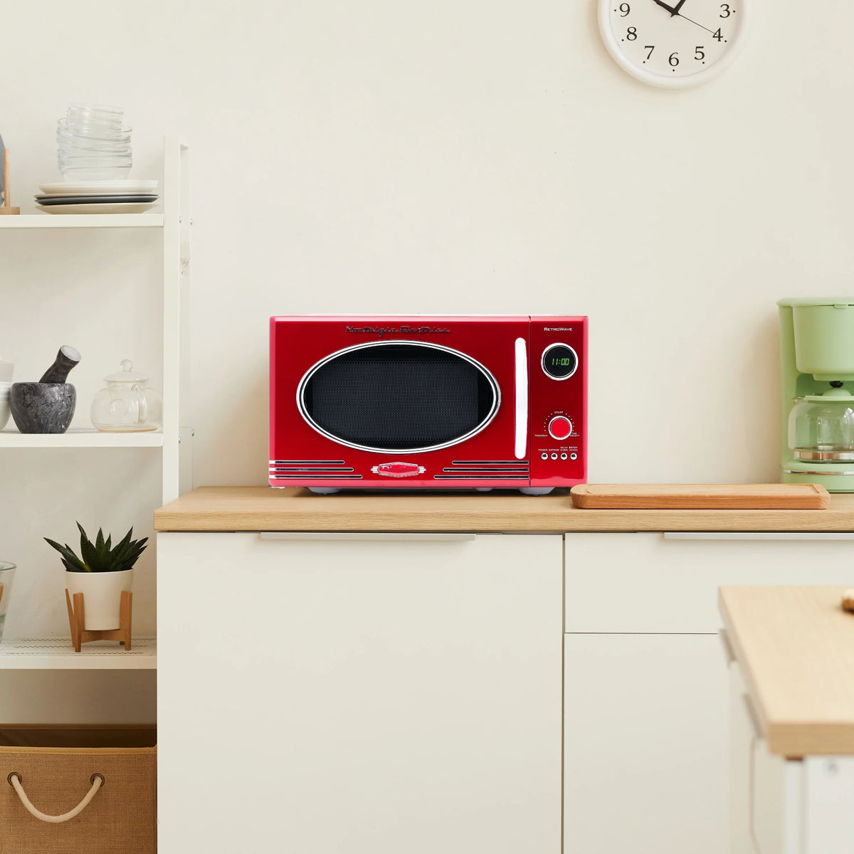 2026 NewNostalgia Retro Microwave for Countertop 0.9 cu ft Vintage Microwave, Ivory