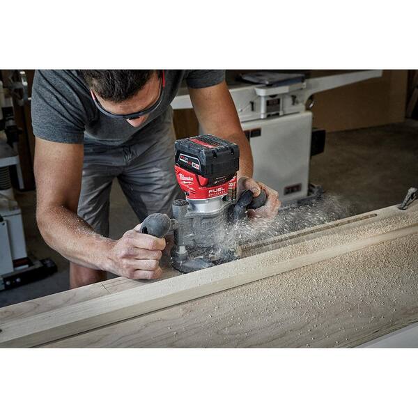 2026 NewM18 FUEL 18V Lithium-Ion Brushless Cordless Compact Router w/ Compact Router Plunge Base